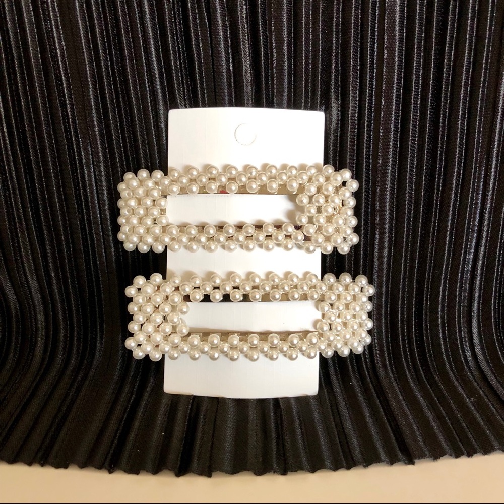 Vintage pearl rectangle hair clips in silver